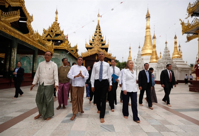 Obama visit Shwedagon Pagoda (15)