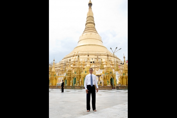 Obama visit Shwedagon Pagoda (3)